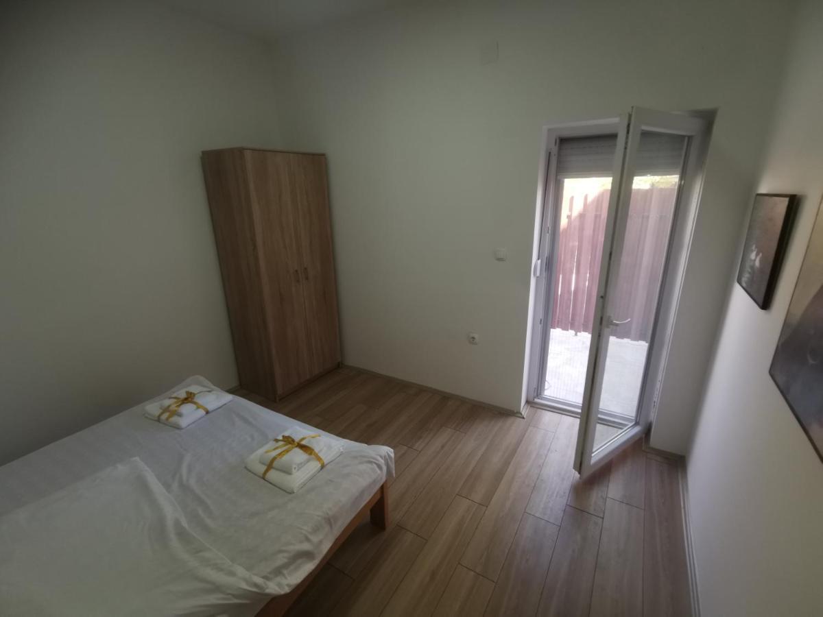 Crown Apartments Skopje Esterno foto